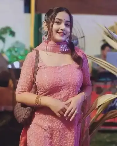 Call Girls Bhanpura Cash On Delivery